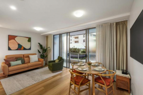 Absolute Waterfront - Enjoy Exceptional Lifestyle